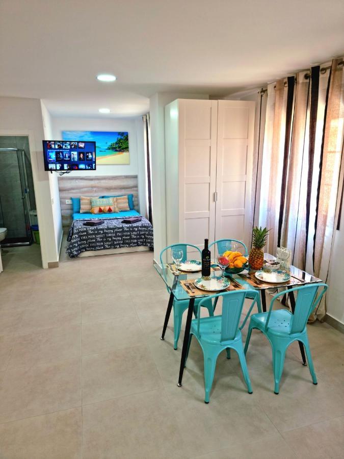 Apartamentos Elemar Free Luggage Storage Málaga Dış mekan fotoğraf