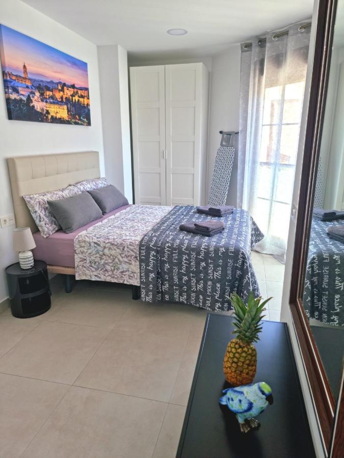 Apartamentos Elemar Free Luggage Storage Málaga Dış mekan fotoğraf
