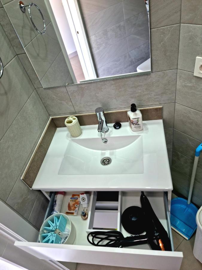 Apartamentos Elemar Free Luggage Storage Málaga Dış mekan fotoğraf