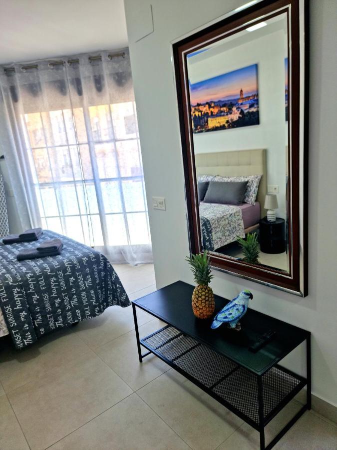 Apartamentos Elemar Free Luggage Storage Málaga Dış mekan fotoğraf