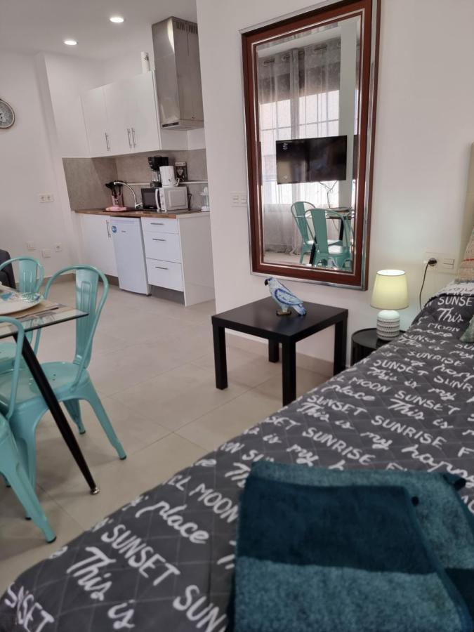 Apartamentos Elemar Free Luggage Storage Málaga Dış mekan fotoğraf