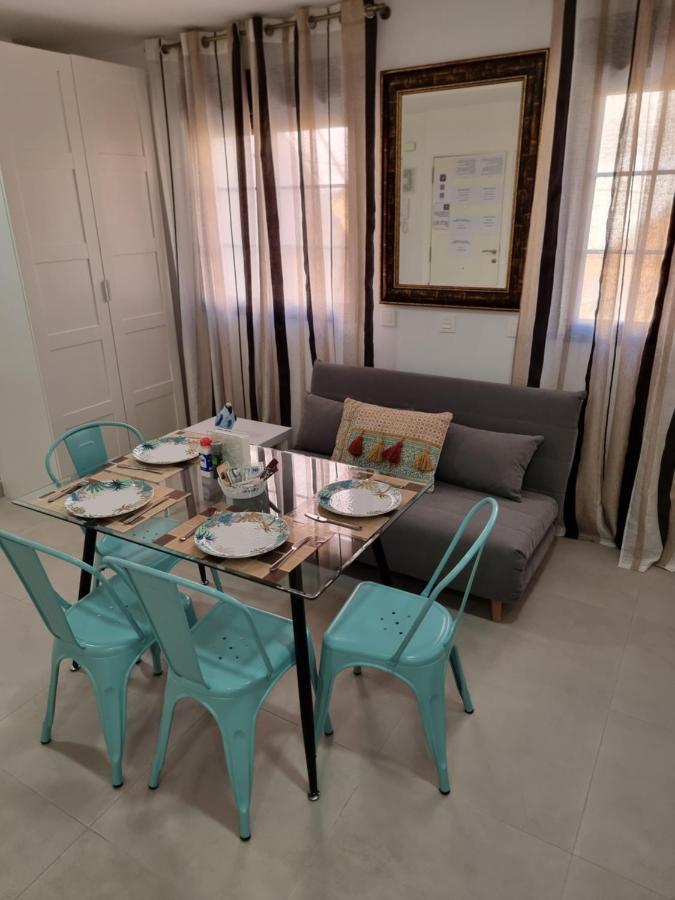 Apartamentos Elemar Free Luggage Storage Málaga Dış mekan fotoğraf