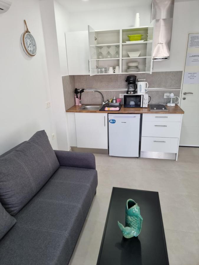 Apartamentos Elemar Free Luggage Storage Málaga Dış mekan fotoğraf