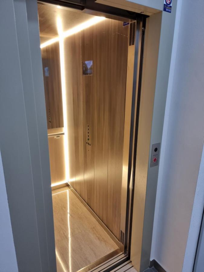 Apartamentos Elemar Free Luggage Storage Málaga Dış mekan fotoğraf