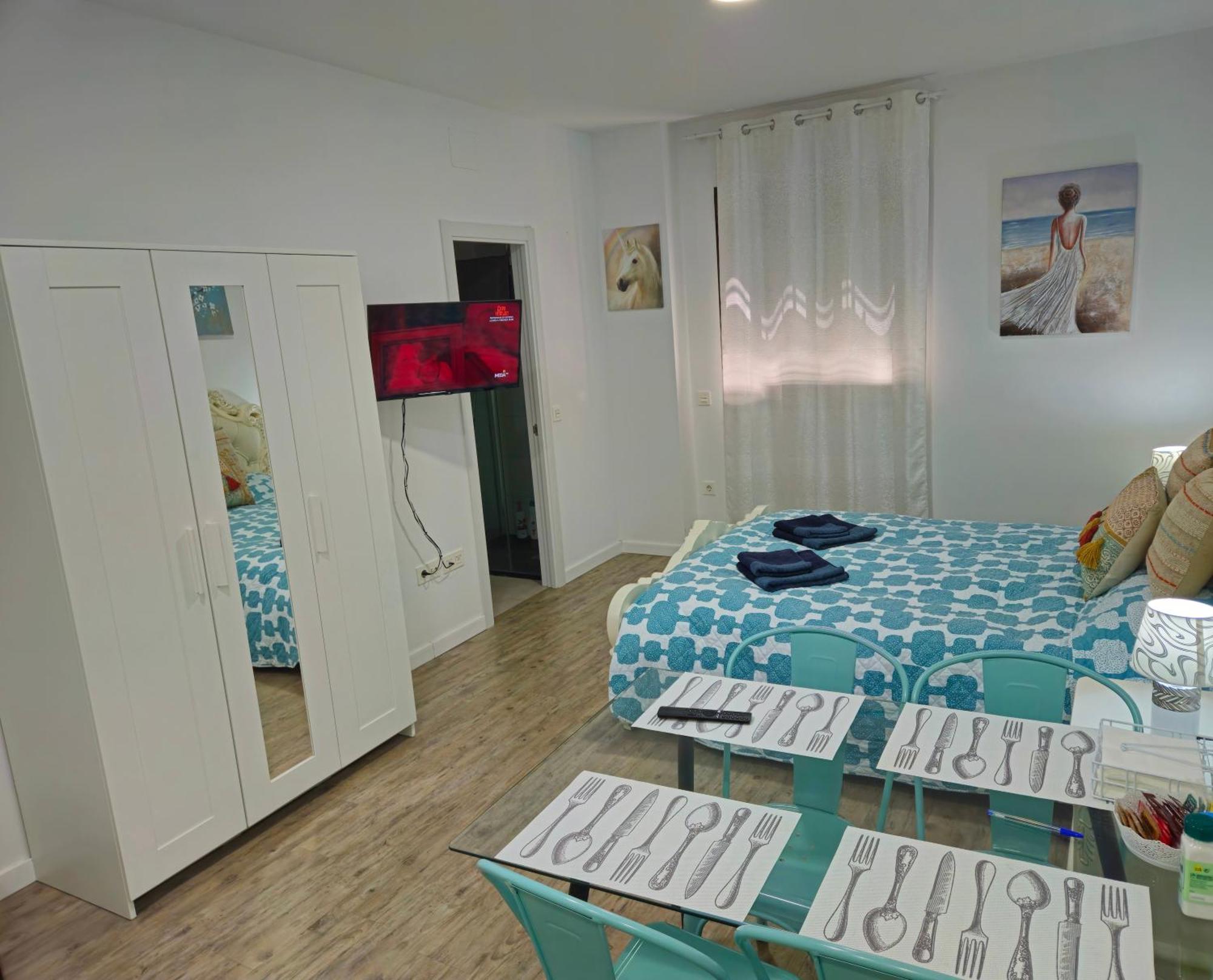 Apartamentos Elemar Free Luggage Storage Málaga Dış mekan fotoğraf
